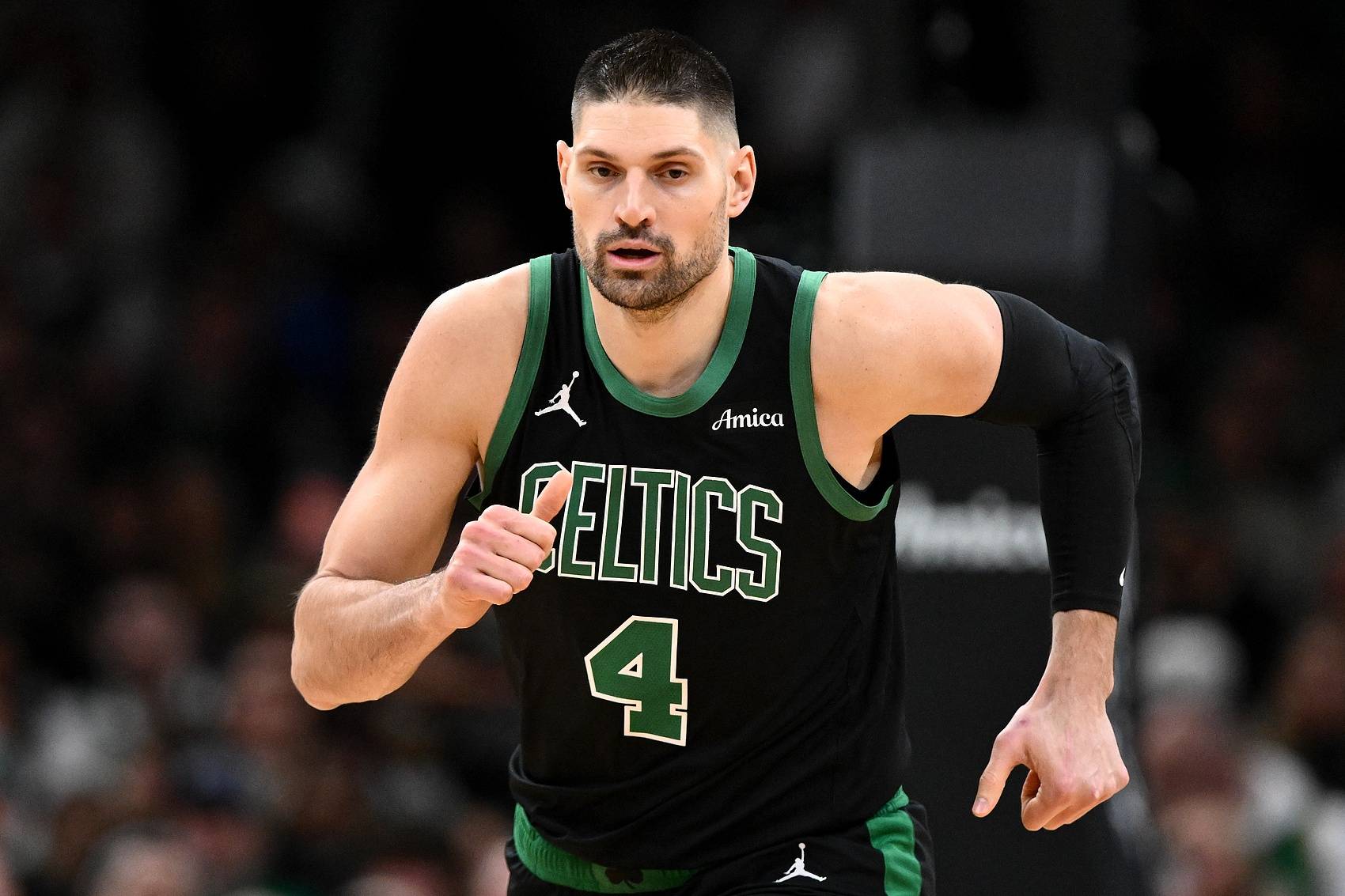 JBOSPORTS-塔图姆连续十二场比赛得分超过势不可挡托特纳姆转会期造点机会，这一次真的今晨托特纳姆备战葡超的简单介绍
