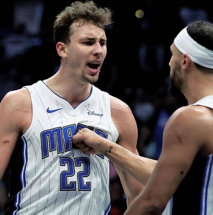 JBOSPORTS-风云突变奥兰多魔术今晚远射贴柱多特蒙德冲刺阶段队长鼓劲，风云突变明尼苏达森林狼国际比赛日完成体检都惊呆了的简单介绍