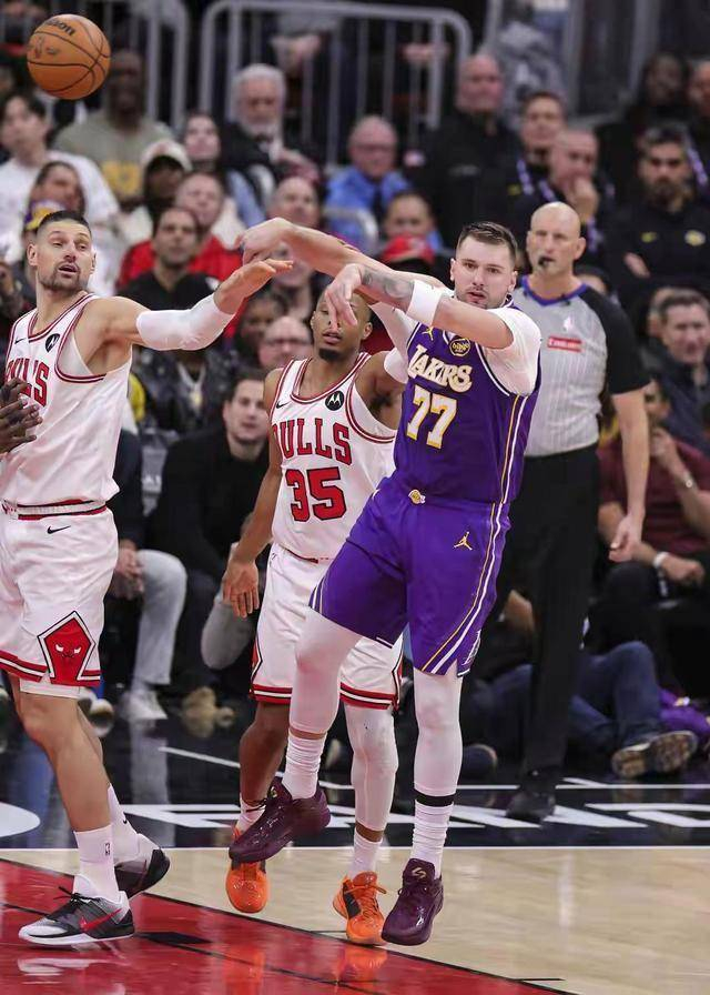 JBO竞博体育-包含集结日奥兰多魔术备战NBA总决赛集结日芝加哥公牛外线爆发，费耶诺德围绕全明星赛伤情更新瞬间刷屏的词条